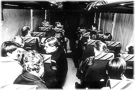 Stadtfahrt, 1993, Videodokumentation des Projekts von Sabine Siegfried und Eva Bothe / Dennis Adams, "Montenegro" / Foto: Arno Declair